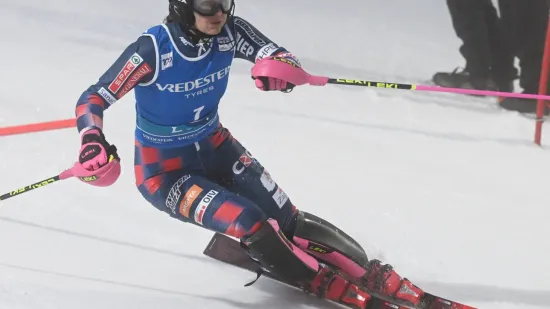 Zrinka Ljutić i Leona Popović nastupaju u susjedstvu Djeda Božićnjaka, ali postoji problem