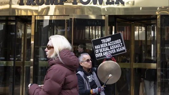 Epsteinovi dokumenti tresu Washington: Trump traži istragu Clintona, demokrata i velikih banaka