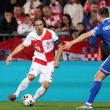 Talijani se dive Vatrenima i našem maestru: 'Njegovo veličanstvo, Luka Modrić'