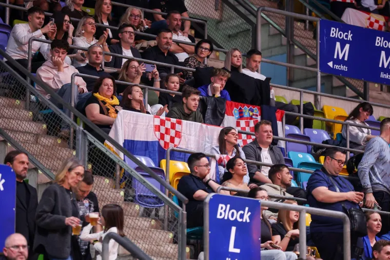 Glazbeni spektakl okupio Hrvate u Njemačkoj, a organizator Robert nam otkriva: 'Ponosan sam'