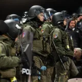 Provjerite što se događalo u Zenici: Napetost se mogla rezati nožem, policija ušla na tribine