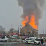 Zapalila se zgrada mlina, požar se proširio na susjednu zgradu: 'Ne otvarajte prozore!'