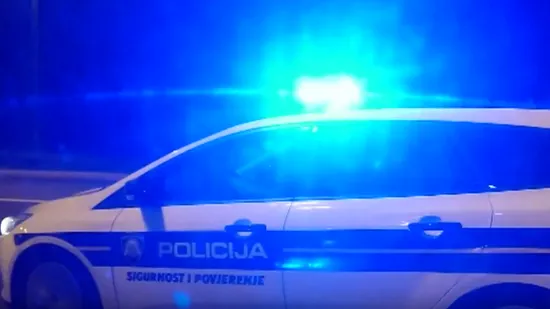 Izvrijeđao konobaricu pa se potukao s četvoricom, policija objavila detalje kaosa u kafiću