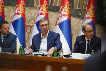 Panika u Srbiji, Vučić na izvanrednoj sjednici: 'Hrvati su prekinuli dovod nafte... Prijeti kolaps!'