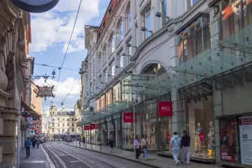 Lažna dojava o bombi blokirala središte Graza, oglasila se policija: 'Rezultati su negativni'