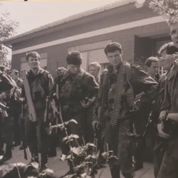 Neviđene ratne fotografije iz Vukovara '91: Otvorena multimedijska izložba koja spaja užas i snagu nade