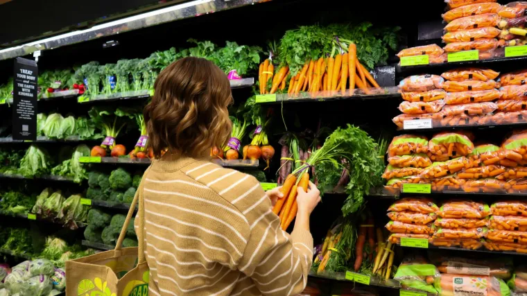 Koje namirnice treba kupovati organske? 'Ove se isplati više platiti, a ove baš i ne'