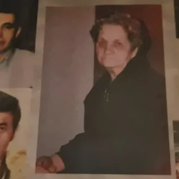 Ovo je Marija Došen, u Vukovaru je izgubila tri sina, trudnu kćer i još dvoje unučadi