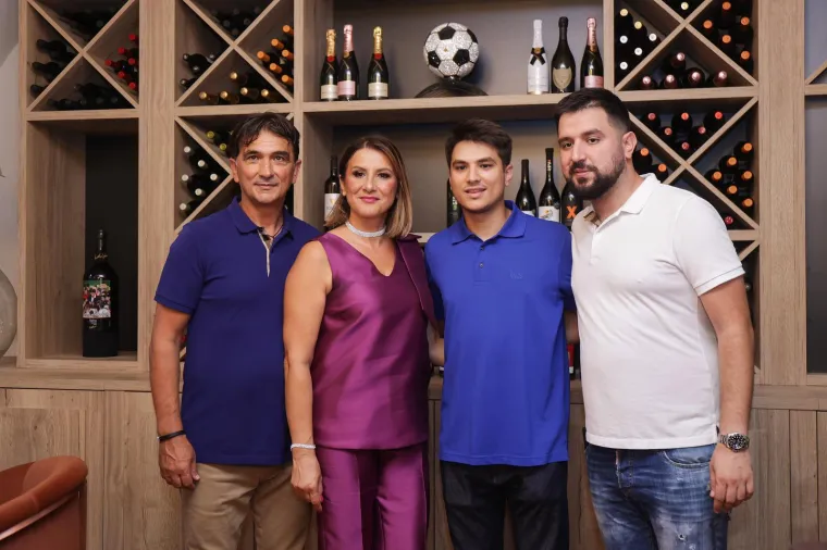 Uspješni, zgodni i samozatajni: Evo kako izgledaju sinovi Zlatka Dalića, jedan je tatina kopija