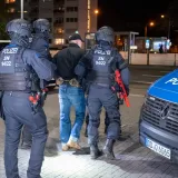 Izrešetali muškarca u noćnoj sačekuši: Policija digla helikopter i dronove