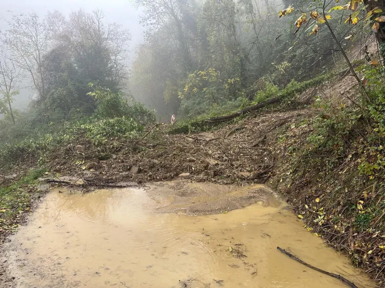Ljude spašavali s krovova, ima nestalih, deseci odsječeni od svijeta