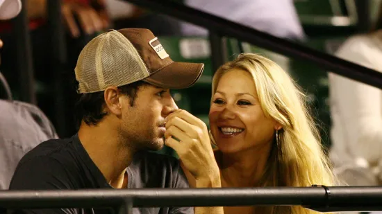 Rijetke fotografije Ane Kurnjikove iz Miamija otkrile veselu vijest