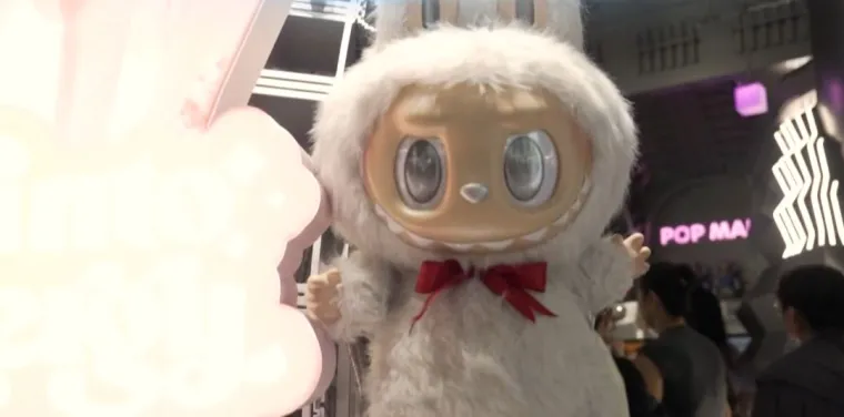 Drama na sve strane! Eksplozija u školi, Labubu dobiva film, Modro jezero presušilo...