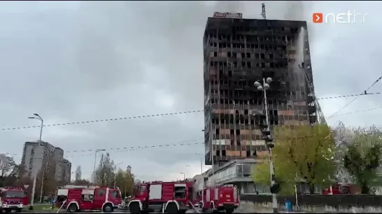 Jezivi prizori zgrade Vjesnika: 'Požar se stalno razbuktava'