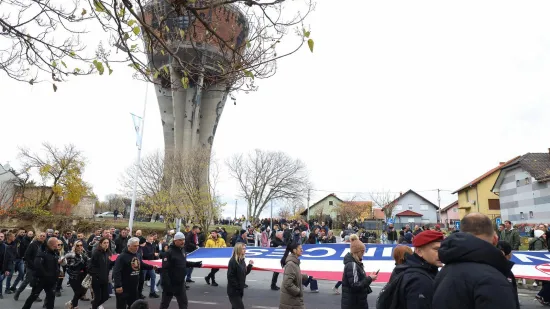 'Vukovar nije grad heroj, nego grad heroja. Danas ste hodali među njima'