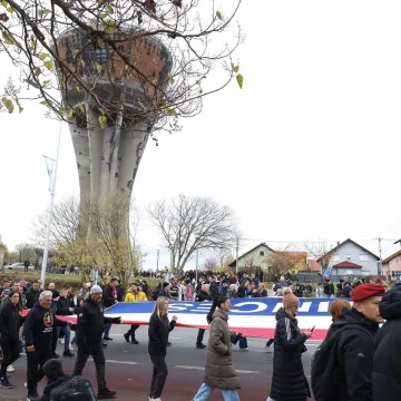 'Vukovar nije grad heroj, nego grad heroja. Danas ste hodali među njima'