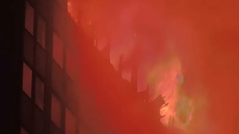 Pogledajte kako je krenula katastrofa u srcu Zagreba: Požar se širio kroz ventilaciju