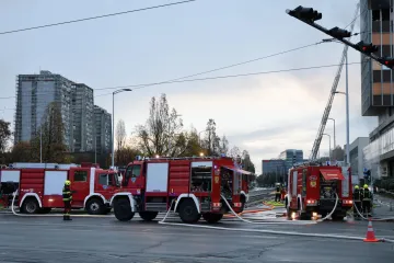 Pripremite se na gužve! Požar Vjesnika blokirao ključnu zagrebačku prometnicu, ovo su obilazni pravci
