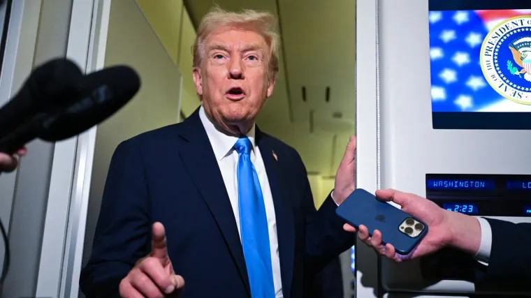 Novinarka Trumpa pitala o druženju s Epsteinom, on joj odgovorio: 'Tiho, prasice'