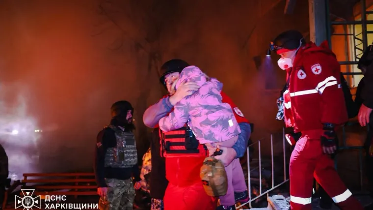 Zastra&scaron;ujuć napad u noći: Zasuli ih s 470 dronova, ozlijeđena i djeca - Poljska digla avione