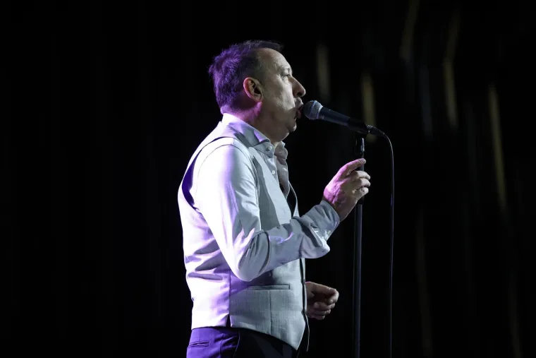 Nakon tri rasprodana koncerta Hari Mata Hari dolazi u Arenu Zagreb i najavljuje novi show