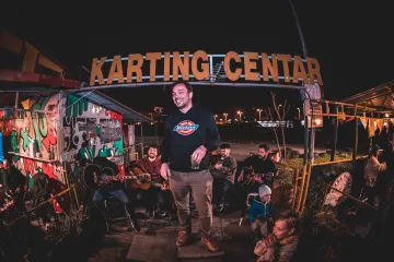 Ma&scaron;inko predstavlja novi singl i spot 'Na ramenima divova' uoči velikog koncerta u Boogaloo-u