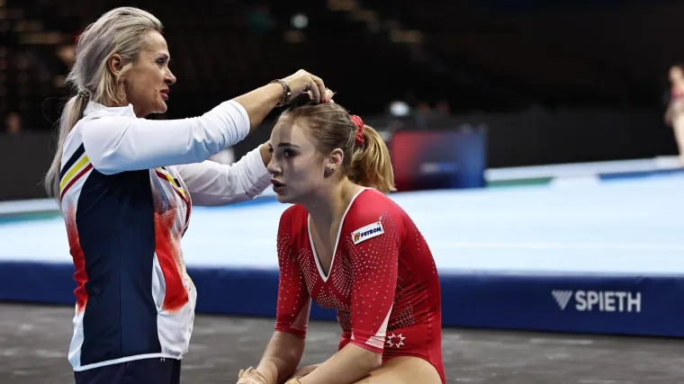 Zastrašujuće snimke zlostavljanja mlade sportašice: 'Mama, prestani, boli me'