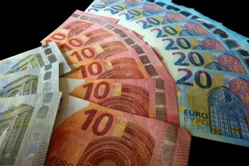 Studeni završava, a ovim znakovima stiže neviđeno bogatstvo: Novčanici će im biti prepuni