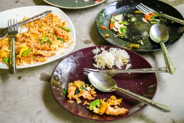 Ne jedite ostatke hrane nakon određenog vremena: Ove tri greške mogu ugroziti zdravlje