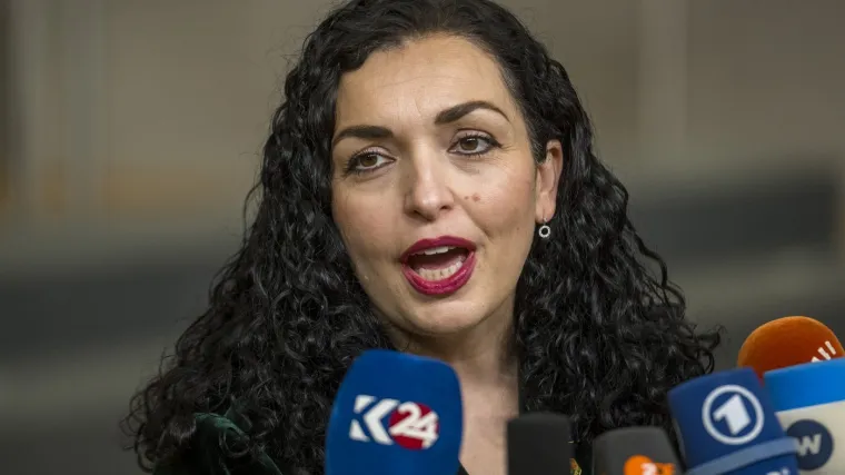 Predsjednica Kosova nikad ljepša: Pogledajte njezine najupečatljivije kombinacije