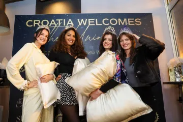 Bivše missice organizirale zajedničko gledanje Miss Universe, a pridružili im se i brojni poznati