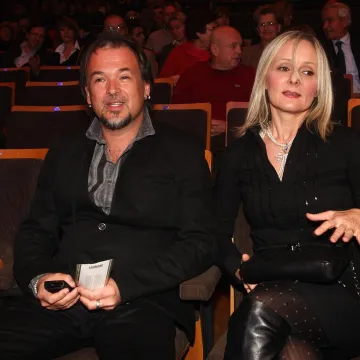 Tko je Gibonnijeva supruga? Mnogi ne znaju da je upravo ova žena osvojila srce glazbene zvijezde