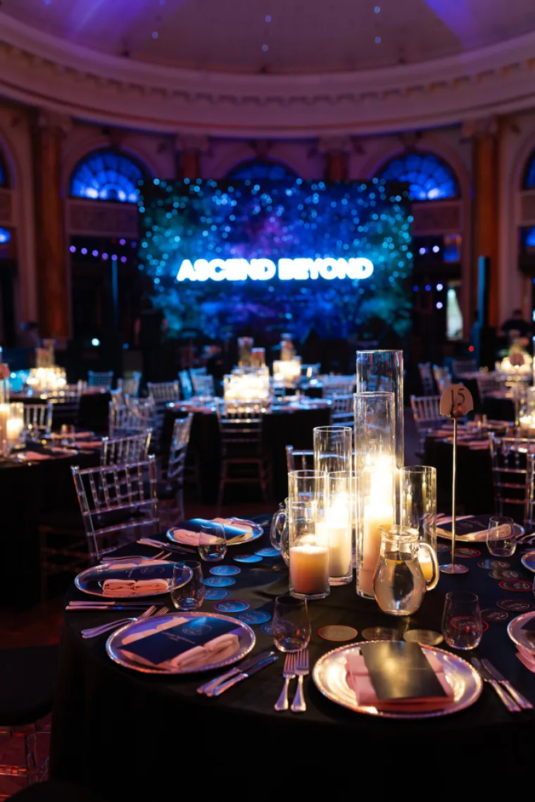 Sinoć je Hotel Esplanade zasjao u znaku Neba