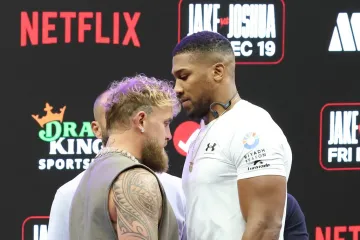 Anthony Joshua i YouTuber Jake Paul odradili bizarno sučeljavanje uoči kontroverznog meča