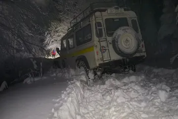 Planinari ignorirali upozorenja i zapeli u snijegu: Ogulinski HGSS-ovci ih spašavali šest sati