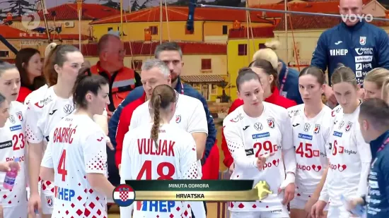 Obrvan je ljut! Pogledajte što je sve rekao svojim igračicama koje su u tim trenucima bile pogubljene