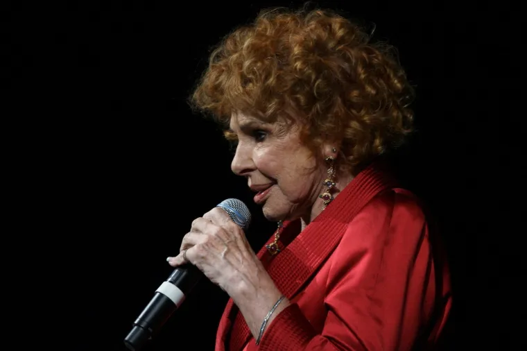 Umrla je Ornella Vanoni, diva talijanske kancone čija je pjesma nedavno opet stekla popularnost