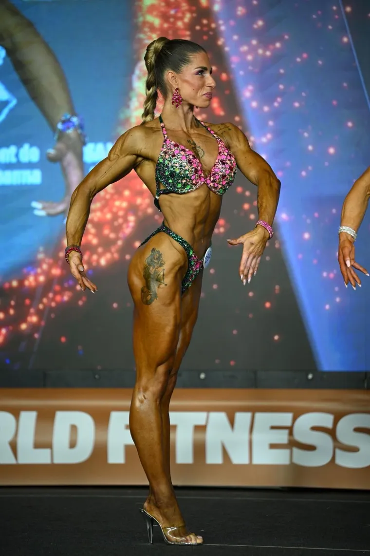 Riječanka Dejanira Žuklić apsolutna pobjednica Svjetskog prvenstva u bodybuildingu 2025.