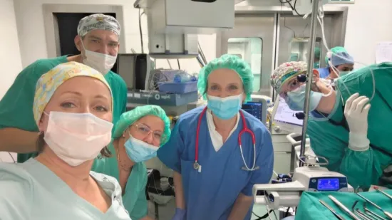 Prvo porod, a onda zahvat od dva sata... Liječnica opisala rizičan operaciju bebe s tumorom