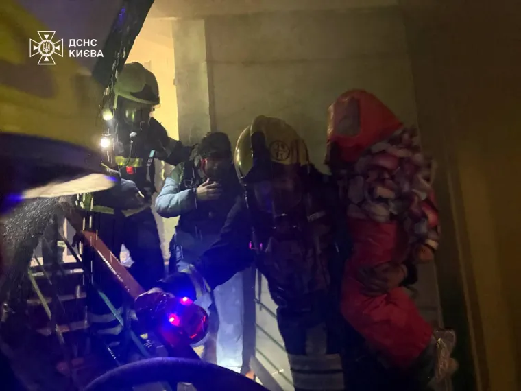 Balističke rakete i dronovi cijelu noć uni&scaron;tavale Ukrajinu, Zelenski poslao dramatično upozorenje