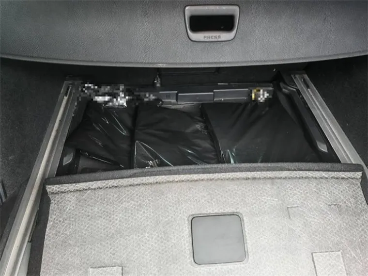 Prevozio 40.000 tableta pa pao na granici: Nevjerojatno gdje ih je sve sakrio