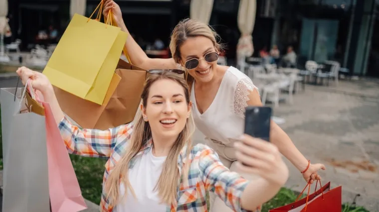 Ova četiri znaka su najveći šopingholičari: Njima nijedan popust ne može promaknuti