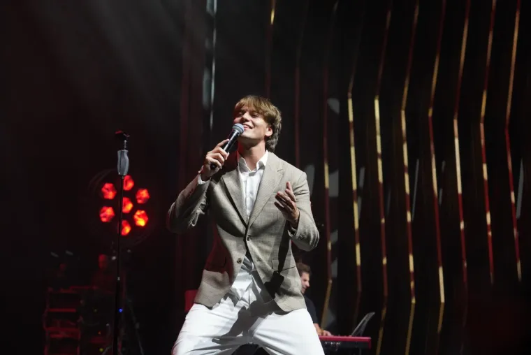 Jakov Jozinović o iznenadnom usponu na glazbenoj sceni: 'Mama je proplakala cijeli koncert'