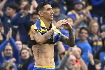 Manjak poštovanja ili opravdani protest? Ovako su dočekali Di Maríju nakon što je postao prvak