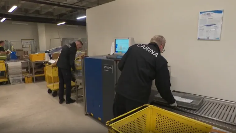 Hrvatska pošta radi danonoćno zbog ogromne količine paketa: Brojke su veće nego prošle godine