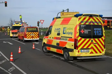 Tramvaj iskočio iz tračnica i 'doslovno se raspao'. Ozlijeđeno 13 ljudi, među njima i vozač