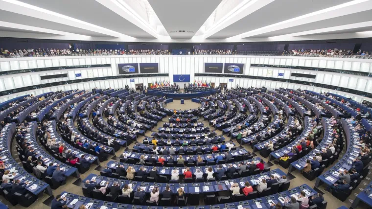 Europarlament zatražio dobnu granicu za pristup društvenim mrežama