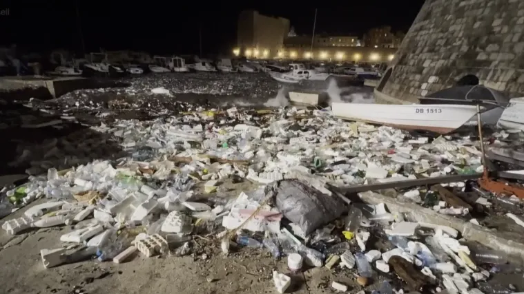 Bijes na jugu Hrvatske, otpad završio i u moru! Stručnjak upozorava: 'Opasno je...'