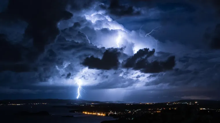 Kiša, grmljavina, snijeg i olujna bura: Meteorologinja otkrila kada će se smiriti vrijeme