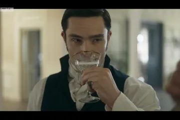 Ed Westwick kao nemilosrdni lovac na gusare: Spektakularni 'Sandokan' stiže na Voyo